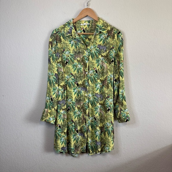 Jane + Delancey Safari Jungle Tropical Lightweight Long Button Front Tunic Top - Picture 2 of 11